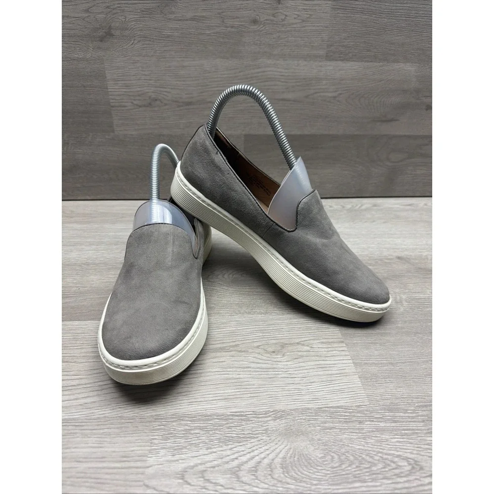 Söfft Somers Slip-On‎ Sneakers Women's Size 7M Gray Leather SF0021408 Very Nice